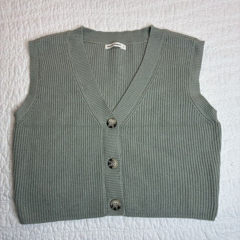 Moon & Madison sage green button front sweater vest L capsule layer V-neck soft